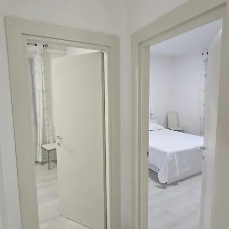 With View Maggiore/laveno Mombello *