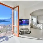 アパート With View Maggiore/laveno Mombello ラヴェーノ