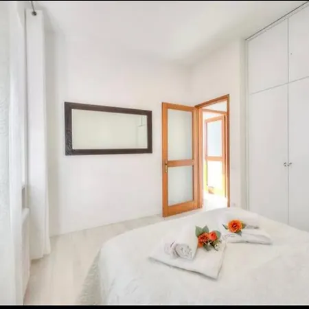 With View Maggiore/laveno Mombello