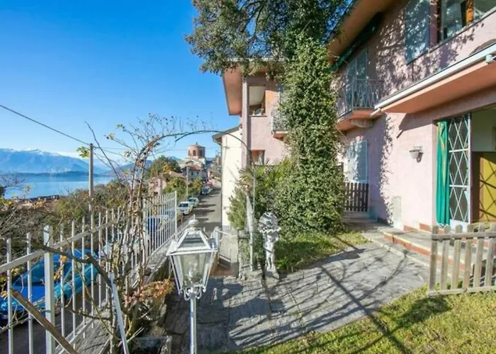 With View Maggiore/laveno Mombello * Laveno