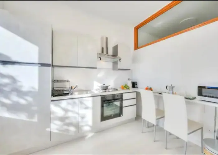 With View Maggiore/laveno Mombello Διαμέρισμα *